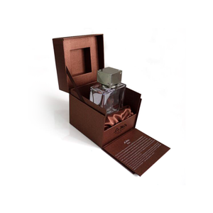 2024推出新设计香水盒护肤礼品盒礼品套装包装盒